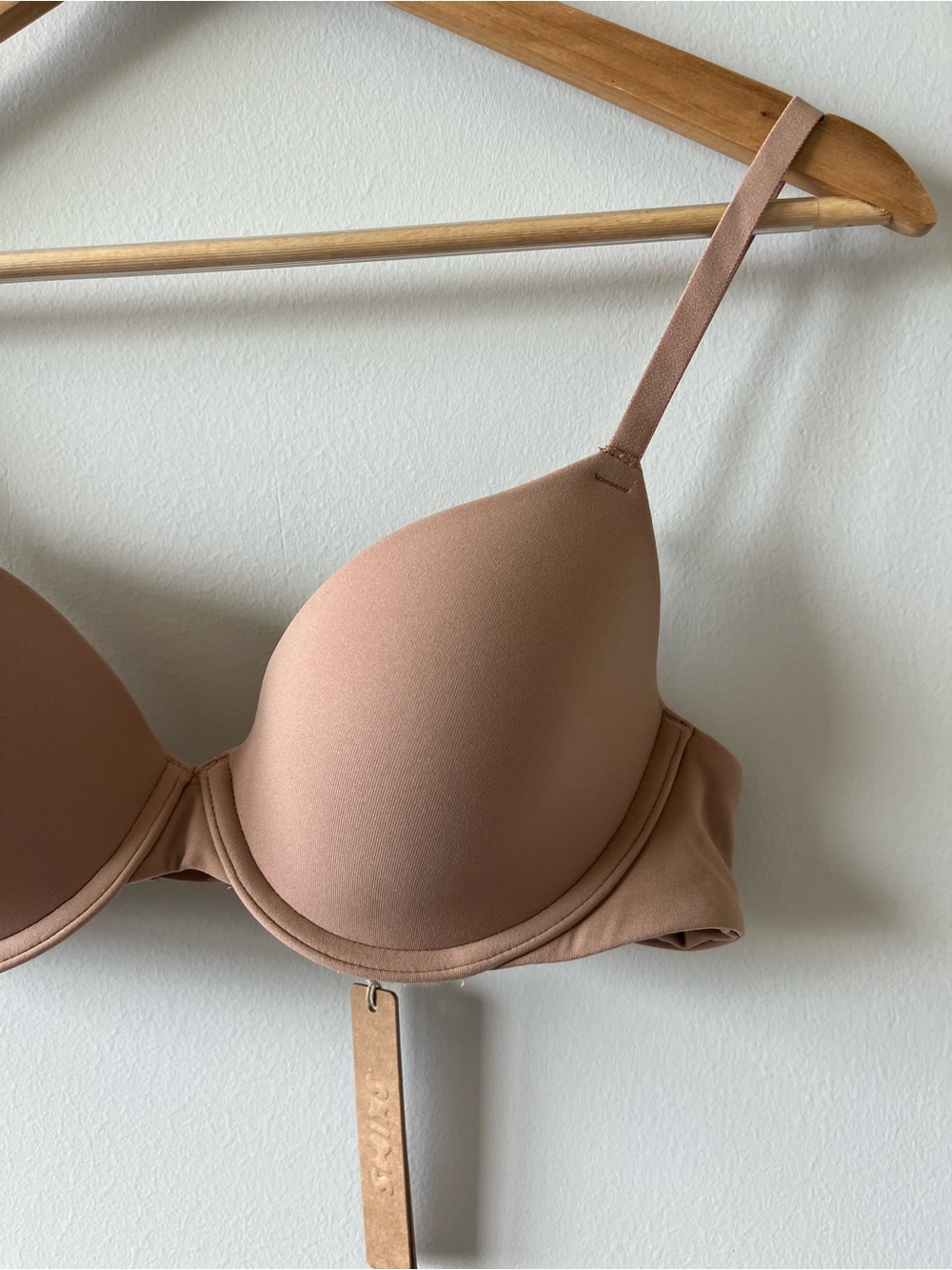 SKIMS Fits Everybody T-Shirt Bra 36A NWT Sienna Color - Picture 3 of 9